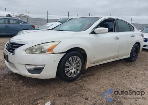 2015 Nissan Altima 2.5 S z USA, uszkodzony, nr VIN 1N4AL3AP4FC165149